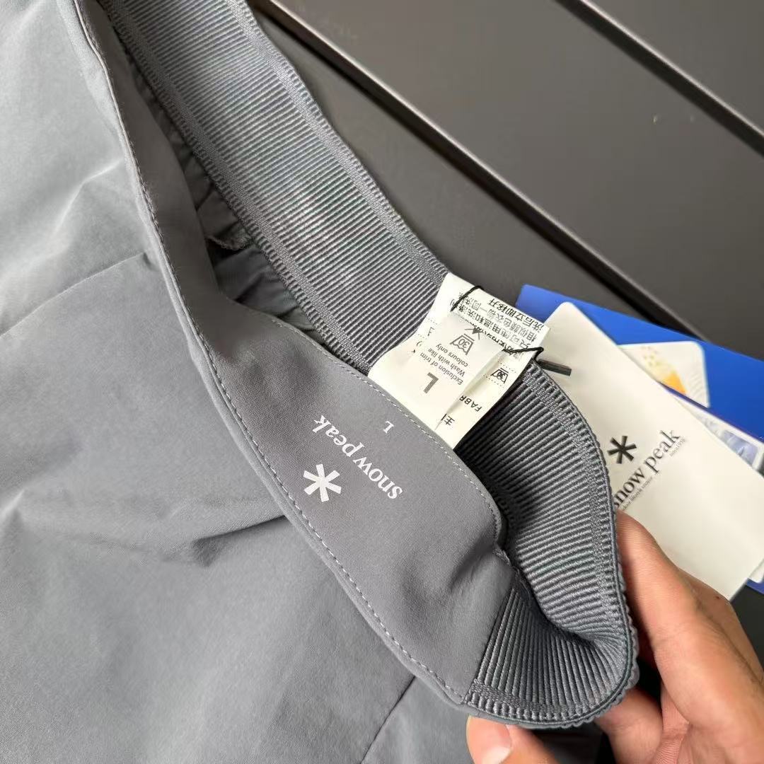 Snow Peak Nuovi Pantaloncini S - Cycling Commuter Trousers recensione e prezzo